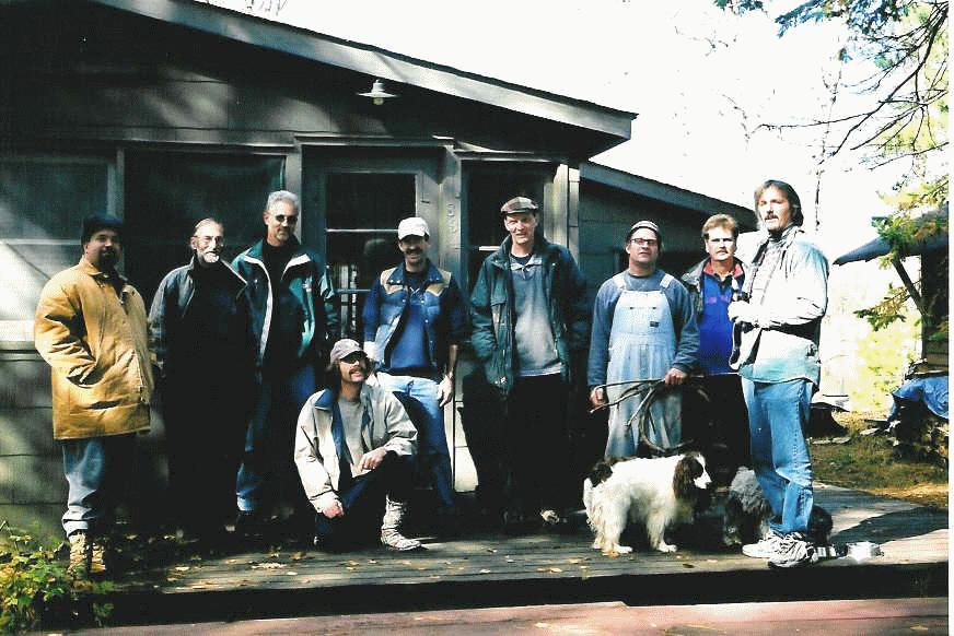 thegang12.jpg (93478 bytes)